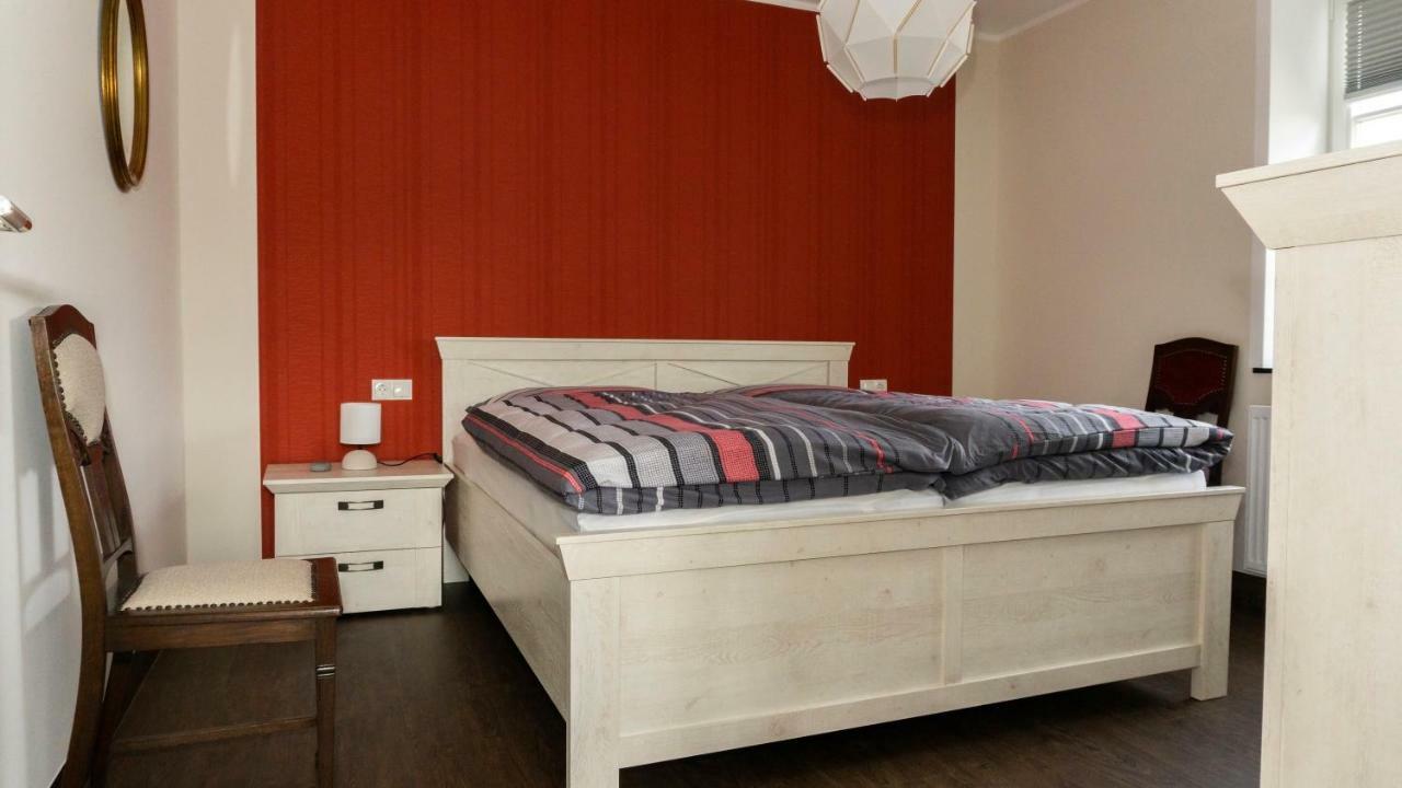 Ferienhaus Alte Schule Volkesfeld Kültér fotó