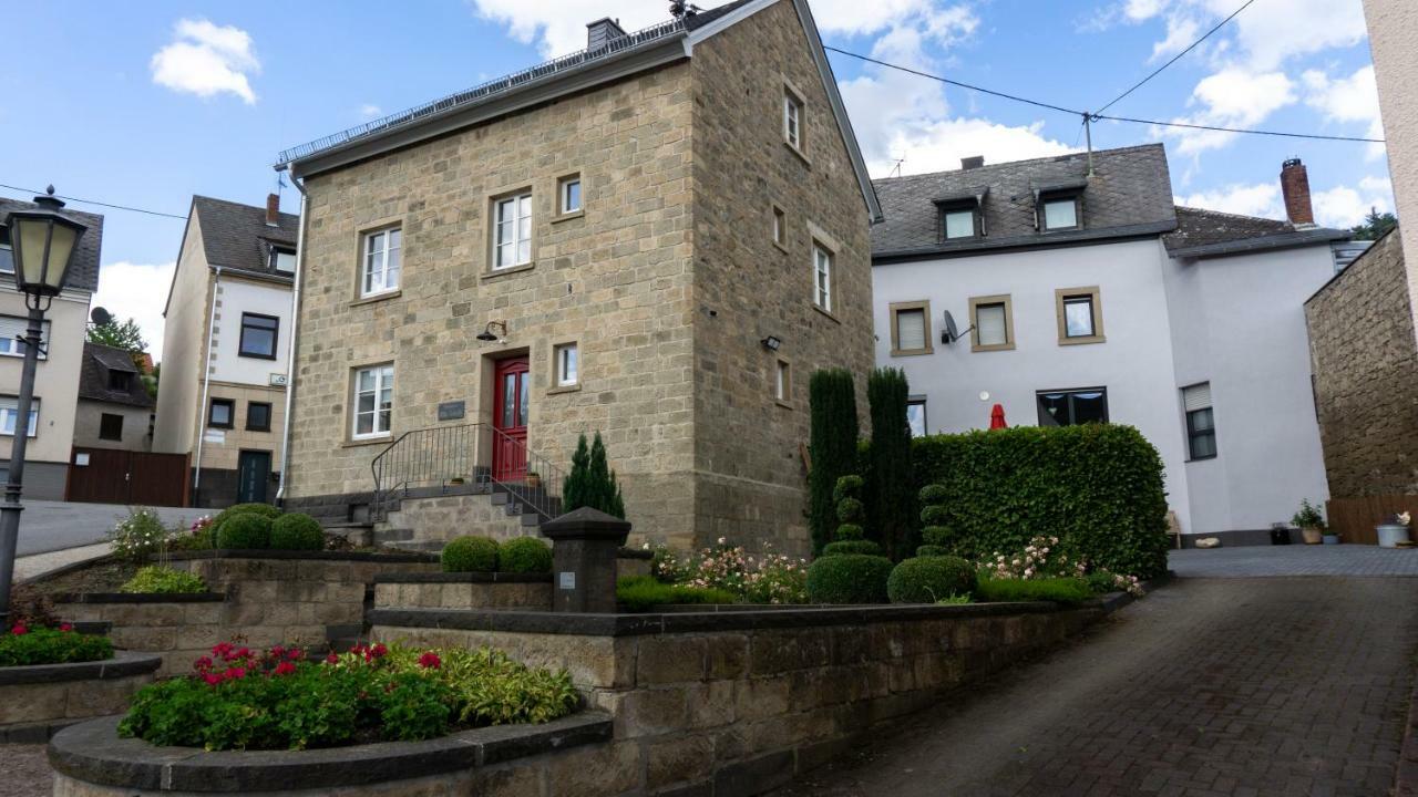 Ferienhaus Alte Schule Volkesfeld Kültér fotó